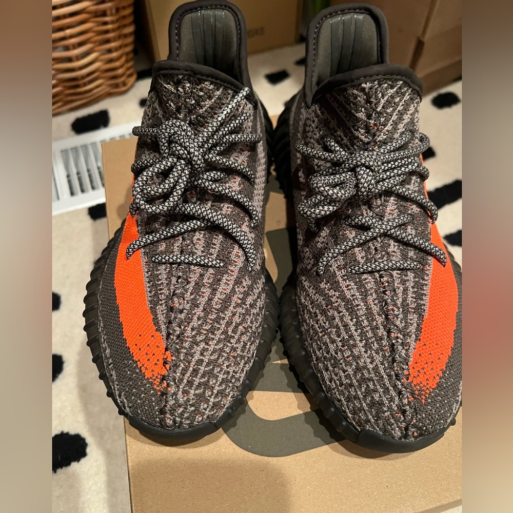 Yeezy Boost 350 V2 carbon beluga shoes excellent authentic with box size 7 - Picture 6 of 7